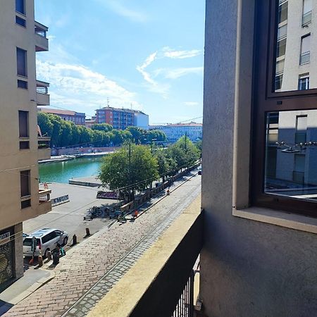 Hbhall Residenze Darsena Милано Екстериор снимка