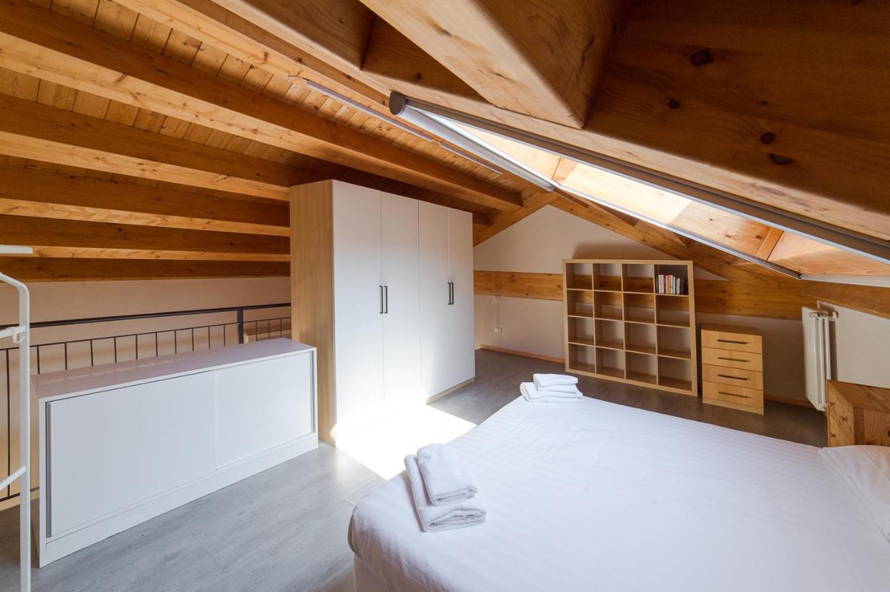 Hbhall Residenze Darsena Милано Екстериор снимка