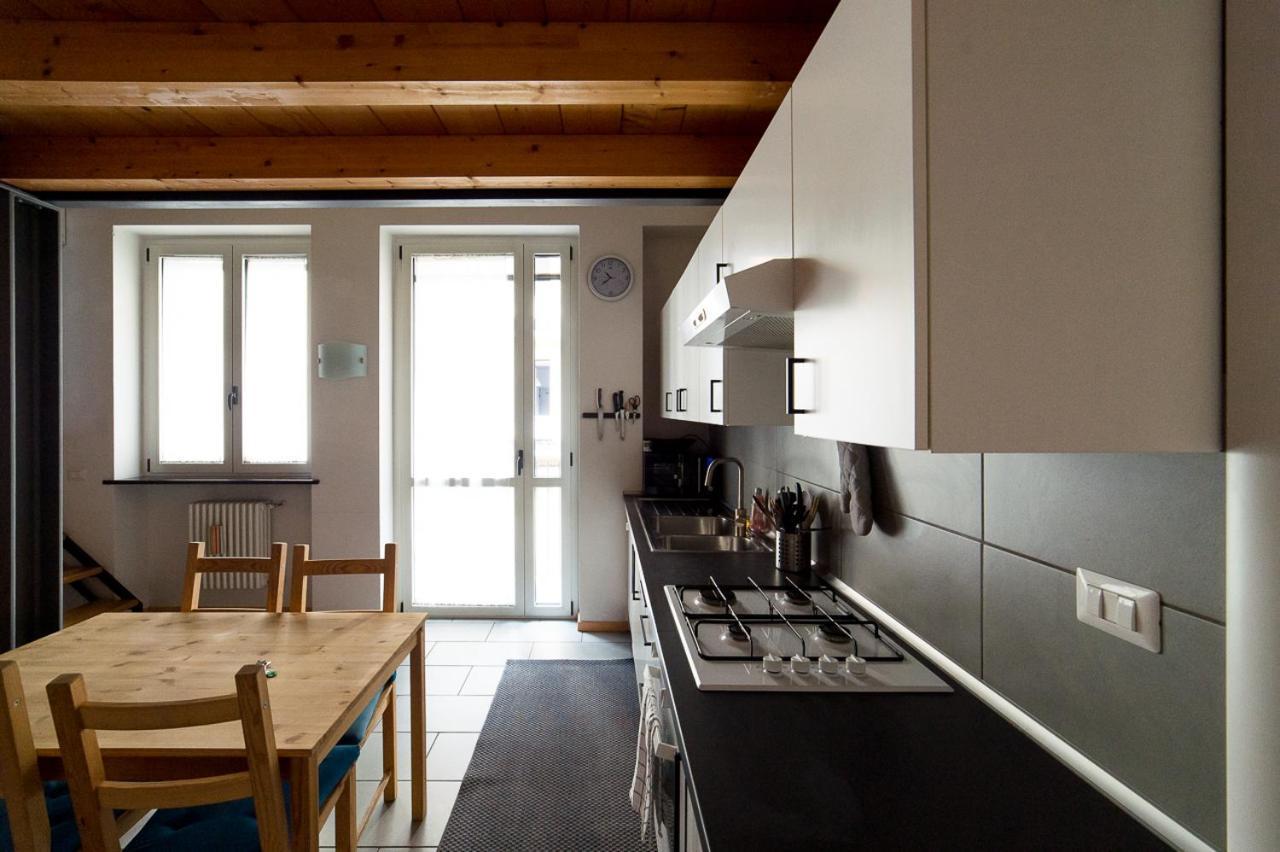 Hbhall Residenze Darsena Милано Екстериор снимка