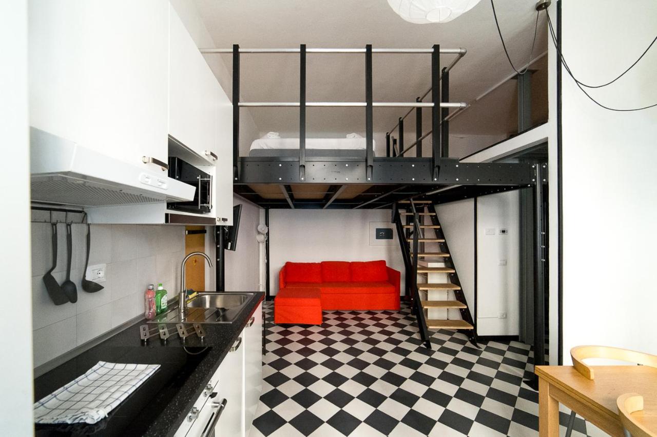 Hbhall Residenze Darsena Милано Екстериор снимка